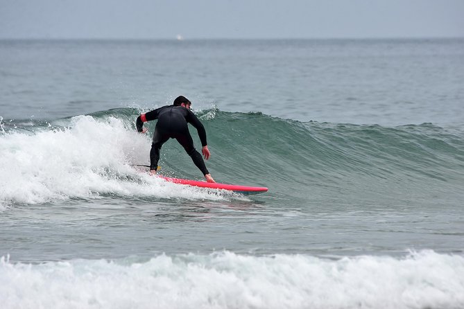 Surf Course 5 Days - Instructor Qualifications