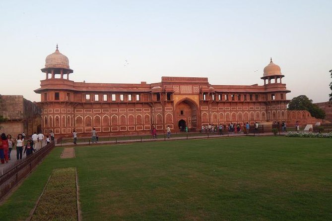 Taj Mahal Tour,india - Accessibility and Participation