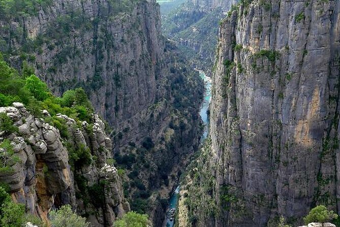 Tazi Canyon Cabrio Bus Safari - Accessibility Options