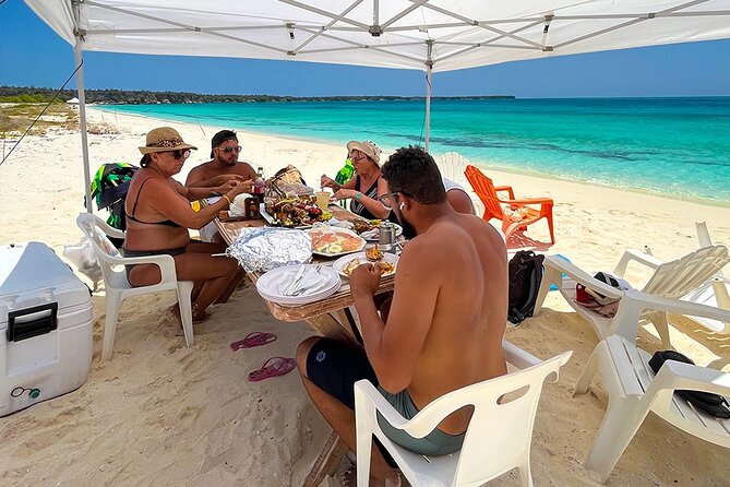 The Eagles Bay + Oviedo Lagoon, ALL INCLUSIVE - Transportation and Guide Services