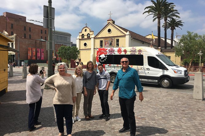 The Los Angeles & Hollywood Tour From Anaheim - Nearby Attractions to Explore