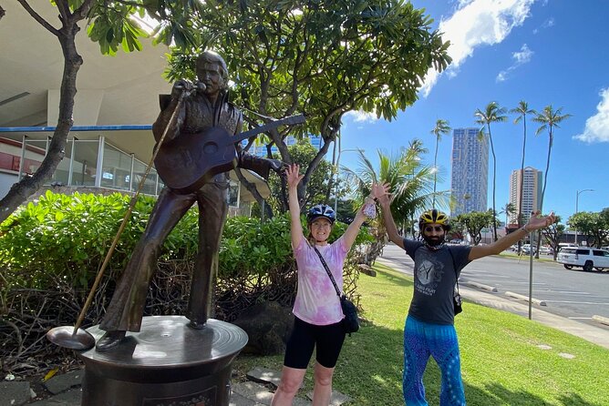 Tour De Honolulu Foodie Bike Tour - Booking Information