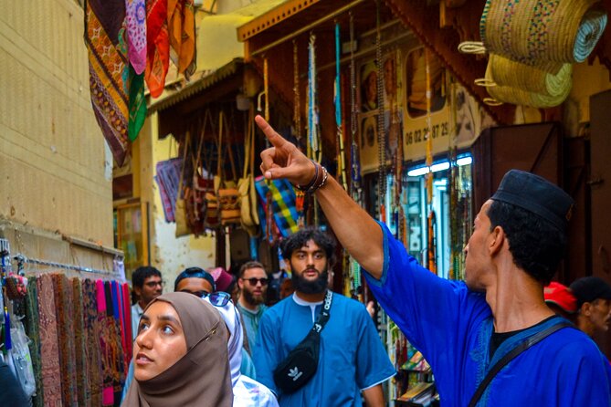 Tour Guide in the Old City of Fez - Tips for Tour Participants