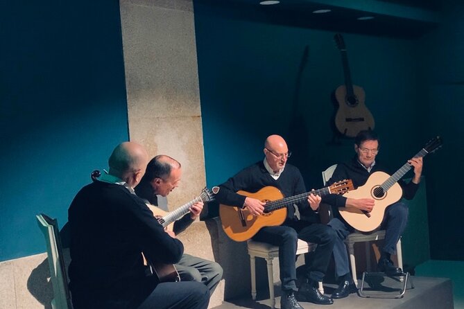 Traditional Fado Show at São Bento Station and Port Wine - Performance Highlights