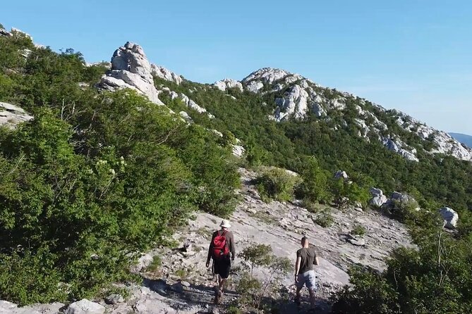 Tulove 4L, Velebit Safari, 4x4 Off-Road and Hiking - Remote Area Exploration