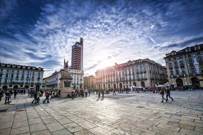 Turin by Night 2-Hour Monolingual Walking Experience - Explore Turins Nighttime Sights