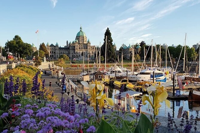 Vancouver->Victoria Tour | Visit Craigdarroch Castle and Butchart Garden Private - Explore Craigdarroch Castle