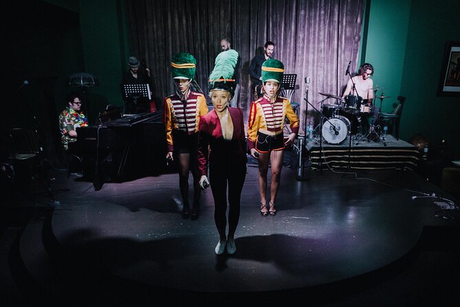 Verissima Show - Communication Breakdown