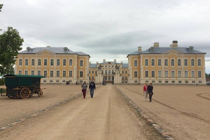 Vilnius to Riga Day Trip: The Hill of Crosses, Rundale Palace and Bauska Castle - The Hill of Crosses