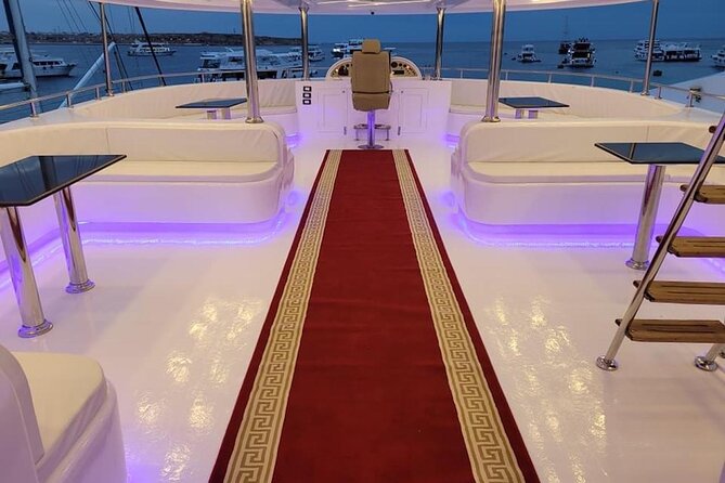 Yacht Cruise With Dinner & Oriental Show - Booking and Cancellation Policy