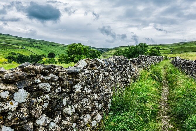 Yorkshire Dales Tour App, Hidden Gems Game and Big Britain Quiz (7 Day Pass) UK - Customer Reviews and Ratings