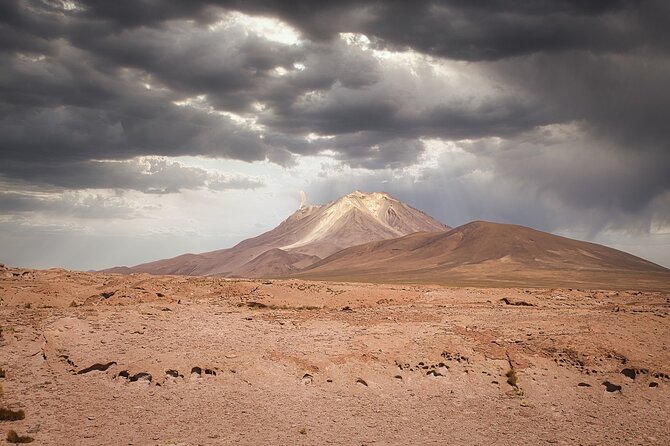 7-Day Uyuni Salt Flats and Desert Adventure From La Paz - Tour Highlights