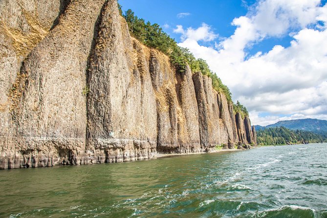 7 Wonders of the Gorge Cruise Review - Health and Safety Guidelines