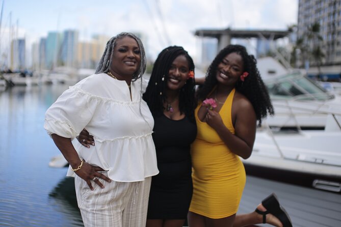 1 Hour Family/Group Photography Honolulu Beautiful and Magical - Preserving Memories of the Islands