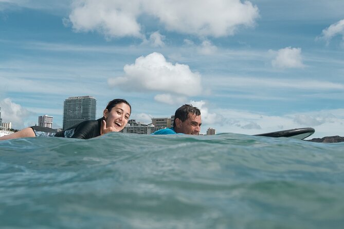 2 Hour Group Surf Lesson in Honolulu - Local Surfing Culture