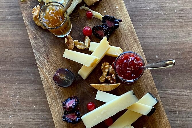 2 Hours Local Wine and Food Tasting in San Marino Center - Booking and Logistics