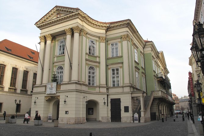 2:5-Hour Walking Tour of Old Town Prague With Boat Ride - Tour The Sum Up and Departure
