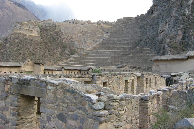 3 Small Group/Shared Tours: Cusco City, Sacred Valley & Machu Picchu - Guides and Commentary