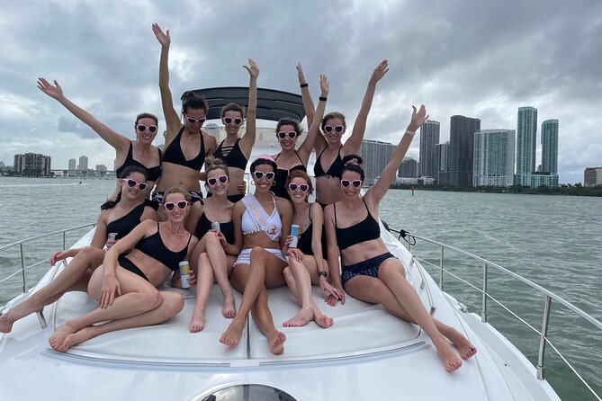 65ft Yacht Charter in Miami - Staff and Crew Highlights
