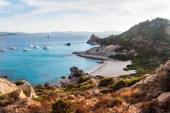 Afternoon Excursion (15: 00/19: 00) by Rubber Boat in the Archipelago of La Maddalena. - Scenic Views and Tranquil Surroundings