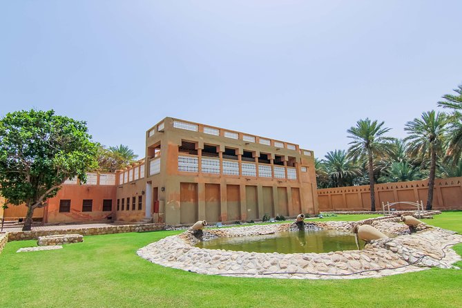 Al Ain City Sightseeing Tour With Lunch From Dubai - Discovering Sheikh Zayed Palace Museum