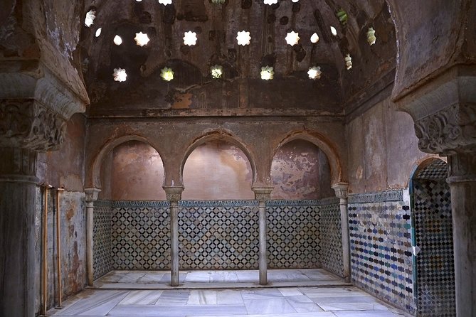 Alhambra and Albaicin+Sacromonte Premium Guided Tour - Ask Away