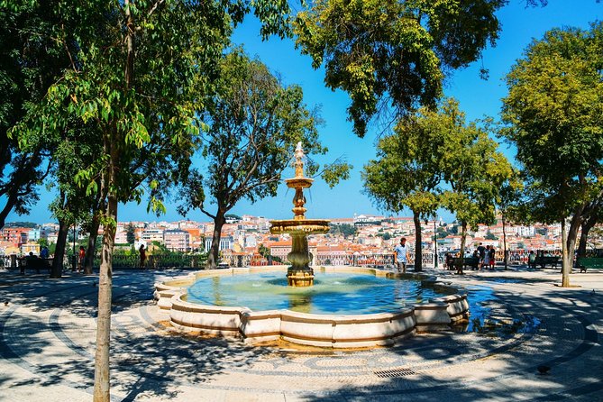 Arrival Transfer: Lisbon Airport LIS to Lisbon in Luxury Van - Since You Asked