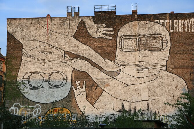 Berlin: Street Art and Graffiti Private Walking Tour - The Sum Up