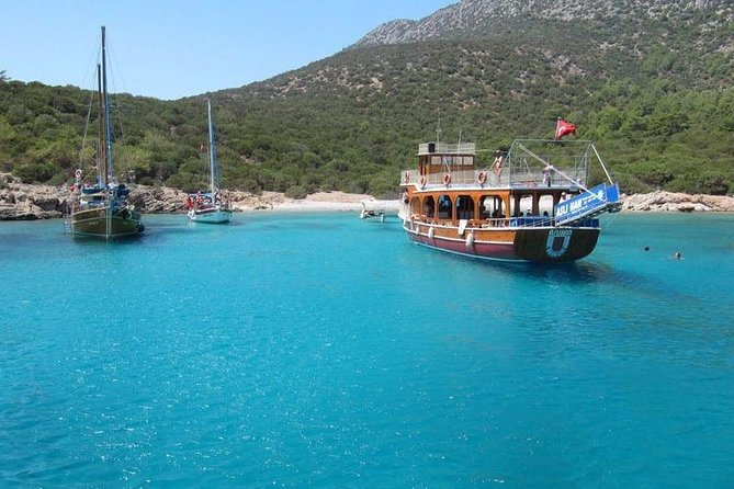 Boat Trip From Kusadasi Port / Hotels - Accessibility and Transportation