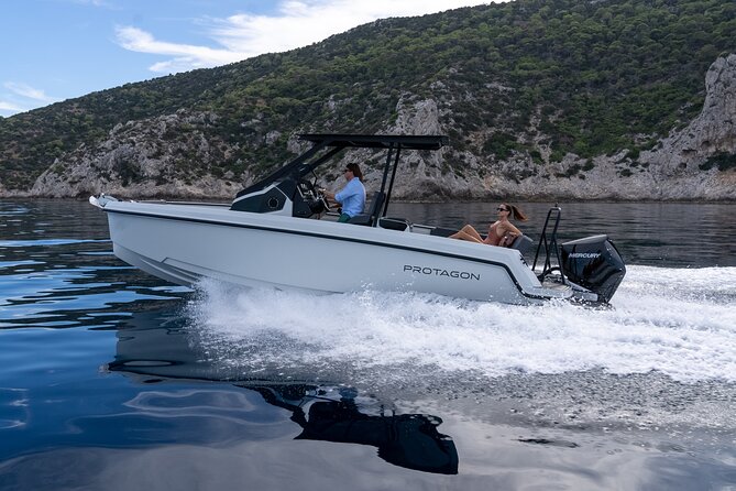 Capri Private Tour From Positano - Motorboat Protagon 28FT - End Point