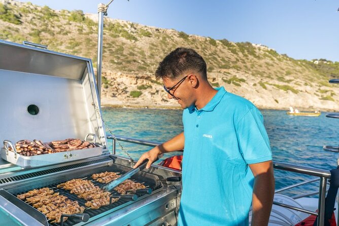 Catamaran With BBQ in the Bay of Palma - Key Considerations