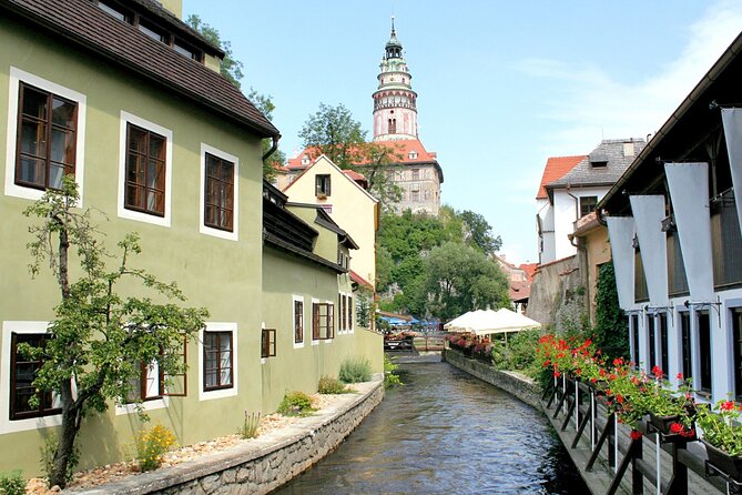 Cesky Krumlov Small-Group Day Trip From Vienna - Notable Restrictions and Considerations