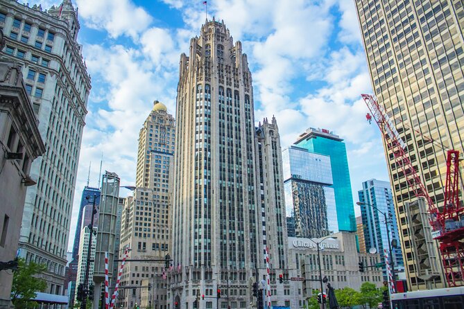 Chicago River Architecture Walking Tour - Exploring the Citys History