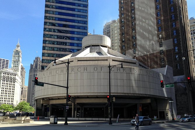 Chicago Walking Tour: Modern Architecture - Architectural Gems of Chicago