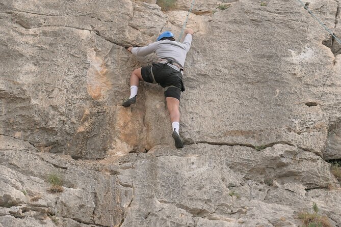 Climbing Baptism - Guided Expertise