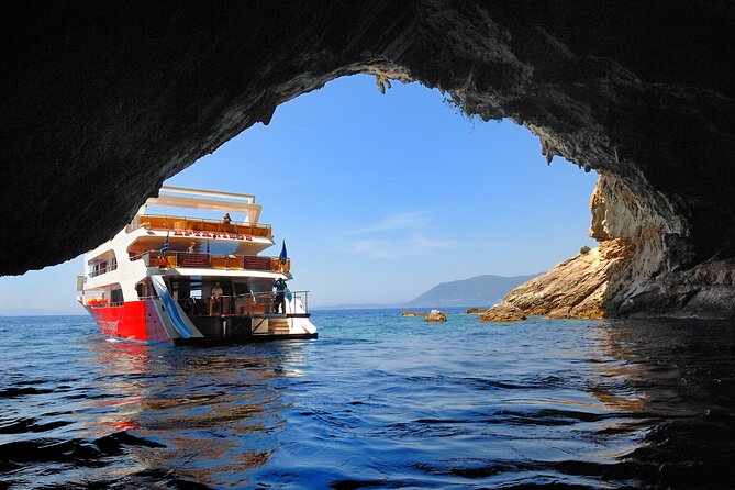 Day Cruise in Kefalonia,Ithaka, Lefkada Beaches - Eptanisos Boat - Discovering the Ionian Islands