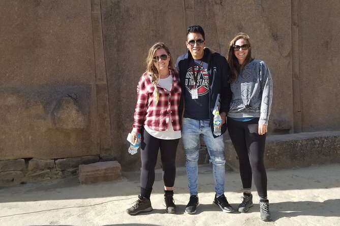 Day Tour Chinchero & Salt Mines With Moray - Transportation and Guide