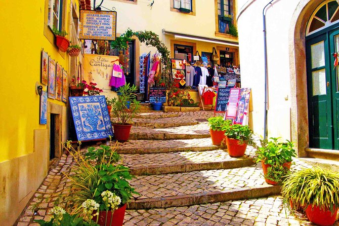 Day Tour Fatima and Sintra - Sintras Historic Center