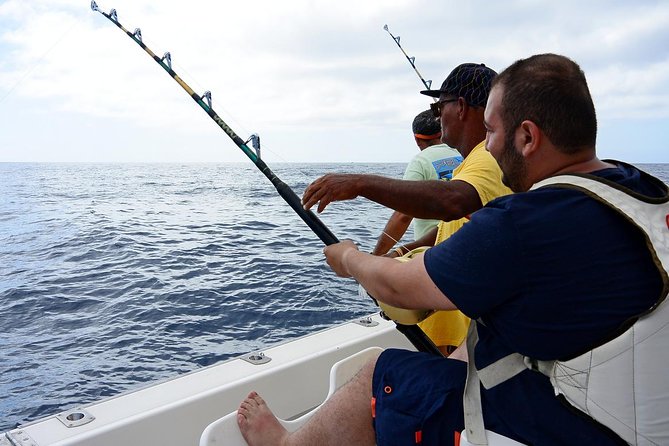 Deep Sea Fishing Tour - Refreshments and Amenities