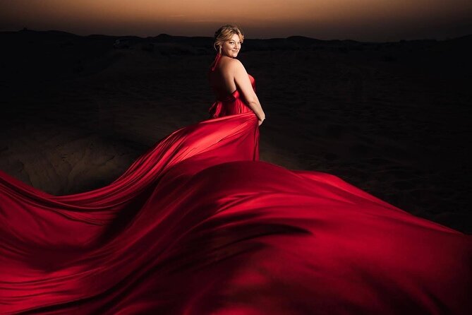 Dubai Flying Dress Photoshoot - Exploring the Madinat Latifa Location
