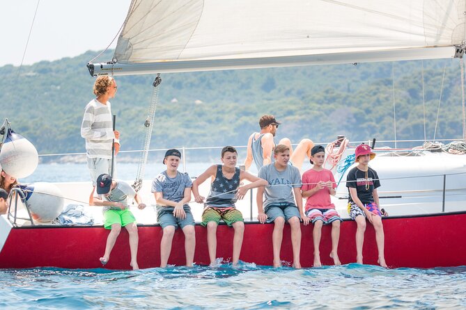Dubrovnik Private Romantic Sunset Sailing - Safety and Crew Expertise