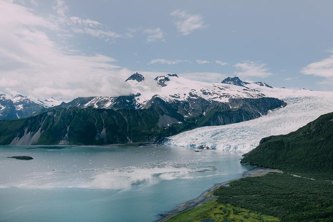 Extended Bear Glacier Scenic Flight - Customer Reviews and Recommendations