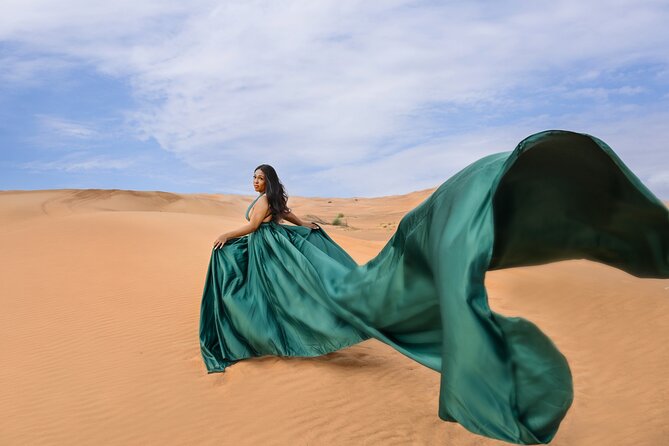 Flying Dress Photoshoot Dubai Individual or Couple Session 2HOURS - What to Expect