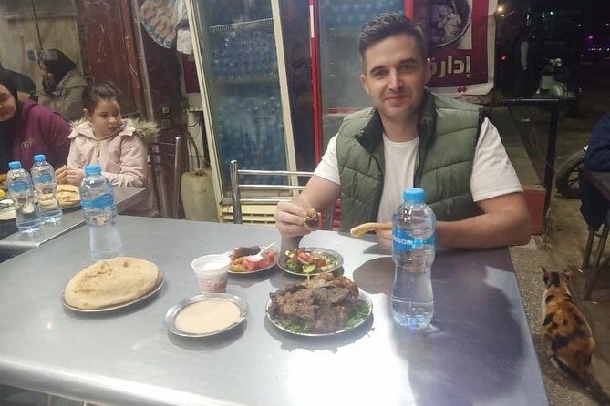 Food-Tour at Traditional Restaurant to Taste the Egyptian Kitchen - Exploring Cairos Vibrant Markets