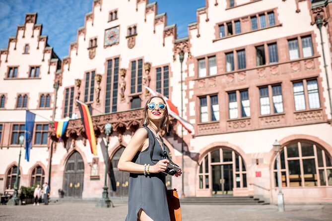 Frankfurt Private Walking Tour With Relaxing Cruise - Captivating Cruise Experience