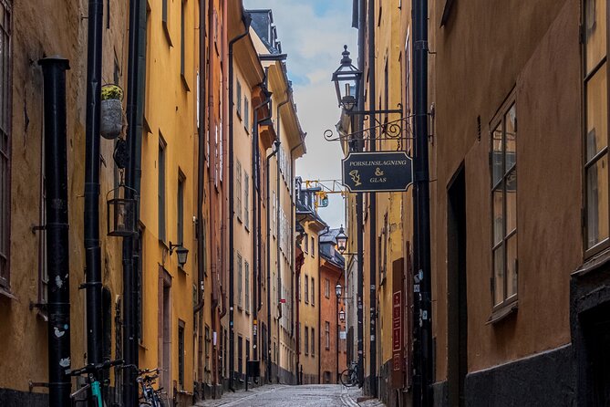 From Cobblestones to Castles. The Medieval Magic of The Old Town - Appreciating the Rich Cultural Heritage of Gamla Stan