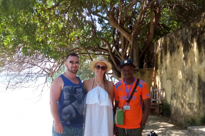Full Day Holiday Package (Prison Island-Stone Town-Spice Farm) - Adventure at Prison Island