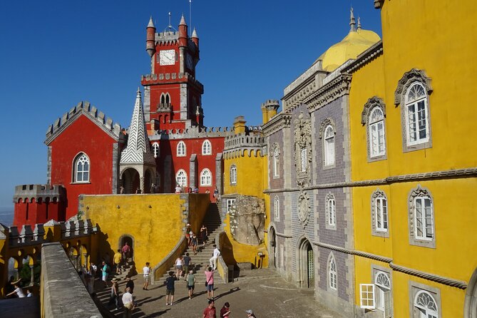 Full Day Private Tour in Sintra/Cascais - Professional and Dedicated Guide