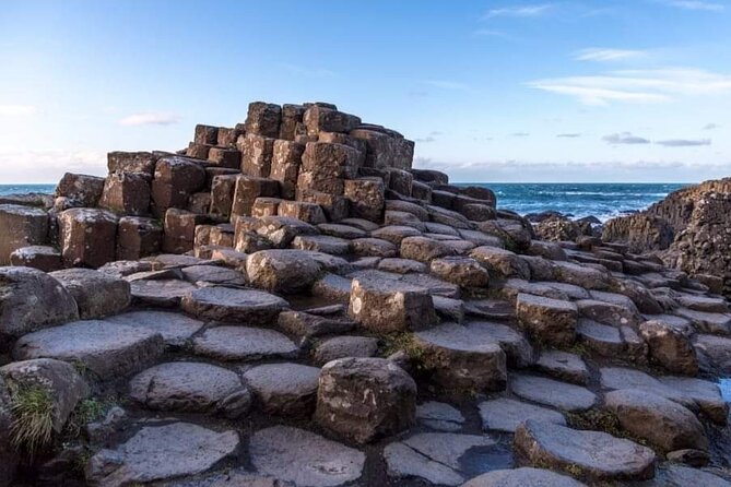 Giants Causeway Tour From Belfast in Luxury 7 Seater - Customized and Personalized Tour
