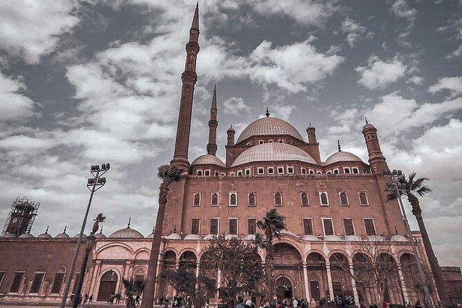 Giza Pyramids, The Egyptian Museum, Cairo Citadel and El Khan Bazaar in Cairo - Traveler Experiences and Recommendations